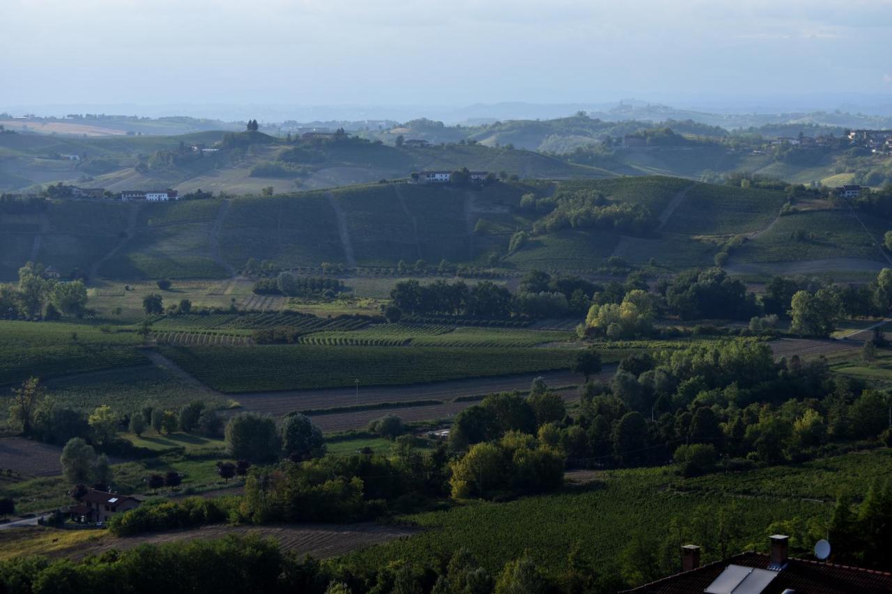 Cascina Tre Botti Hotel Agliano Terme Ngoại thất bức ảnh