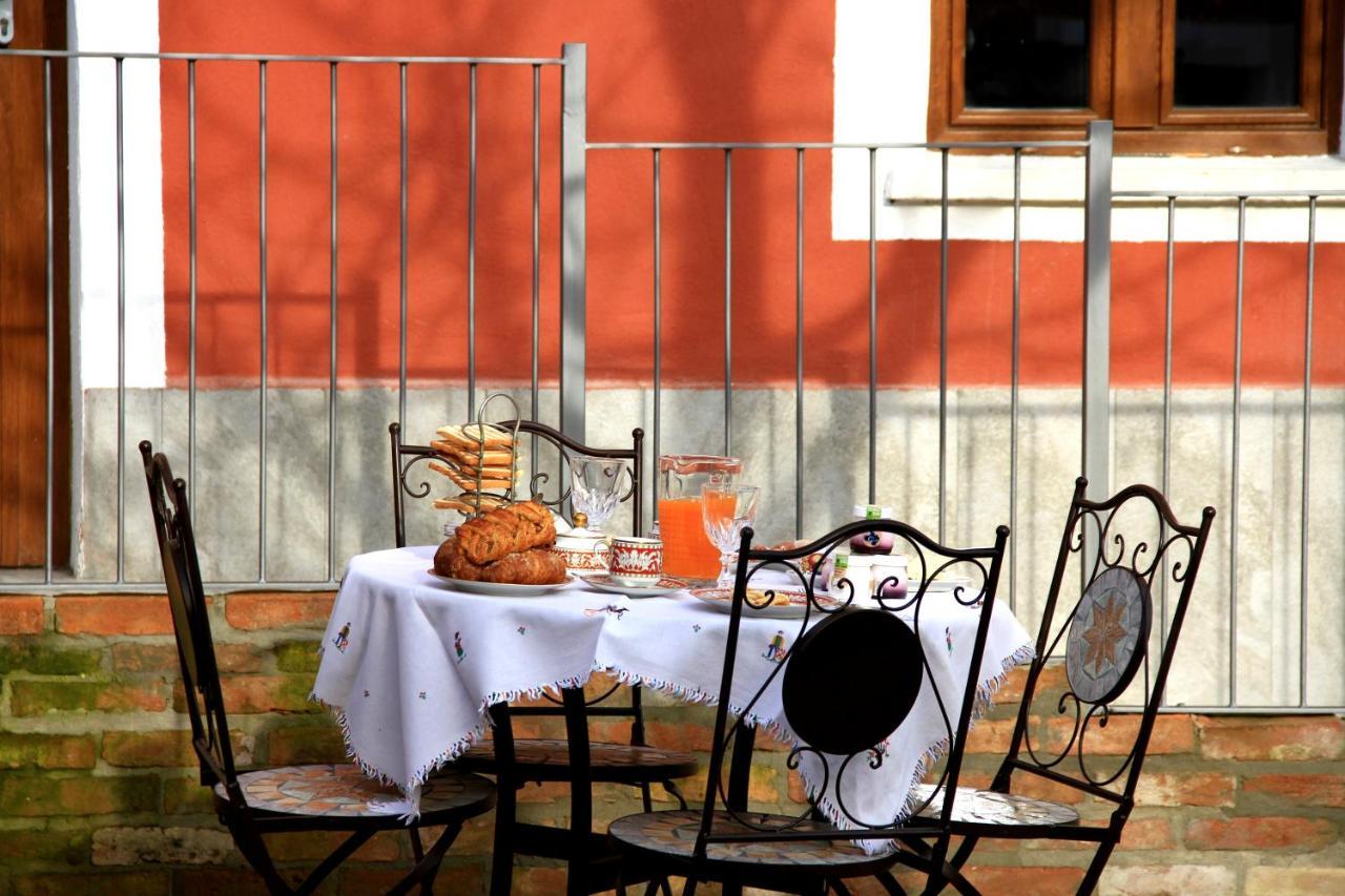 Cascina Tre Botti Hotel Agliano Terme Ngoại thất bức ảnh