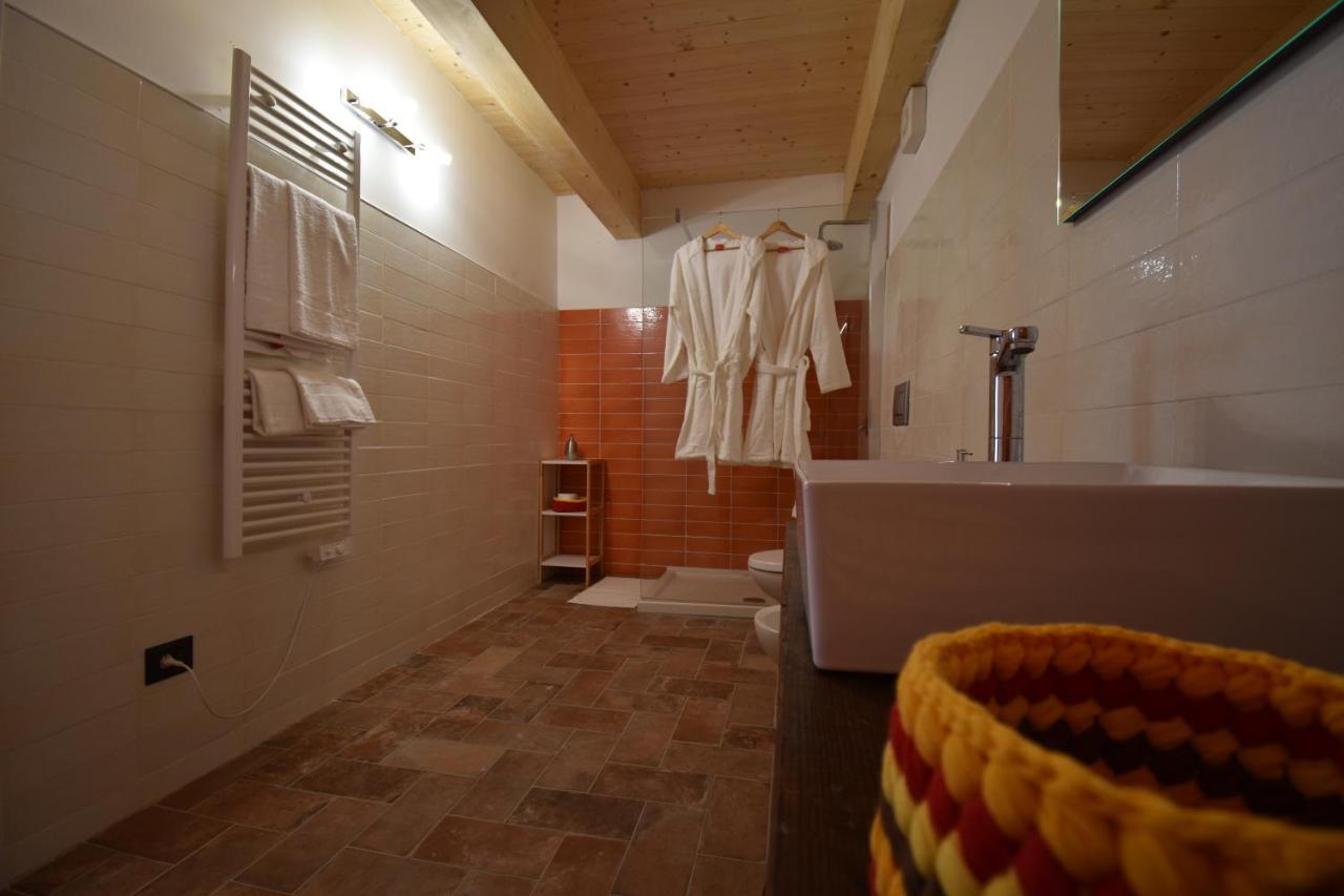 Cascina Tre Botti Hotel Agliano Terme Ngoại thất bức ảnh